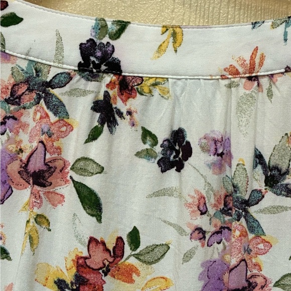 Denim&Co Floral Blouse - Picture 4 of 5